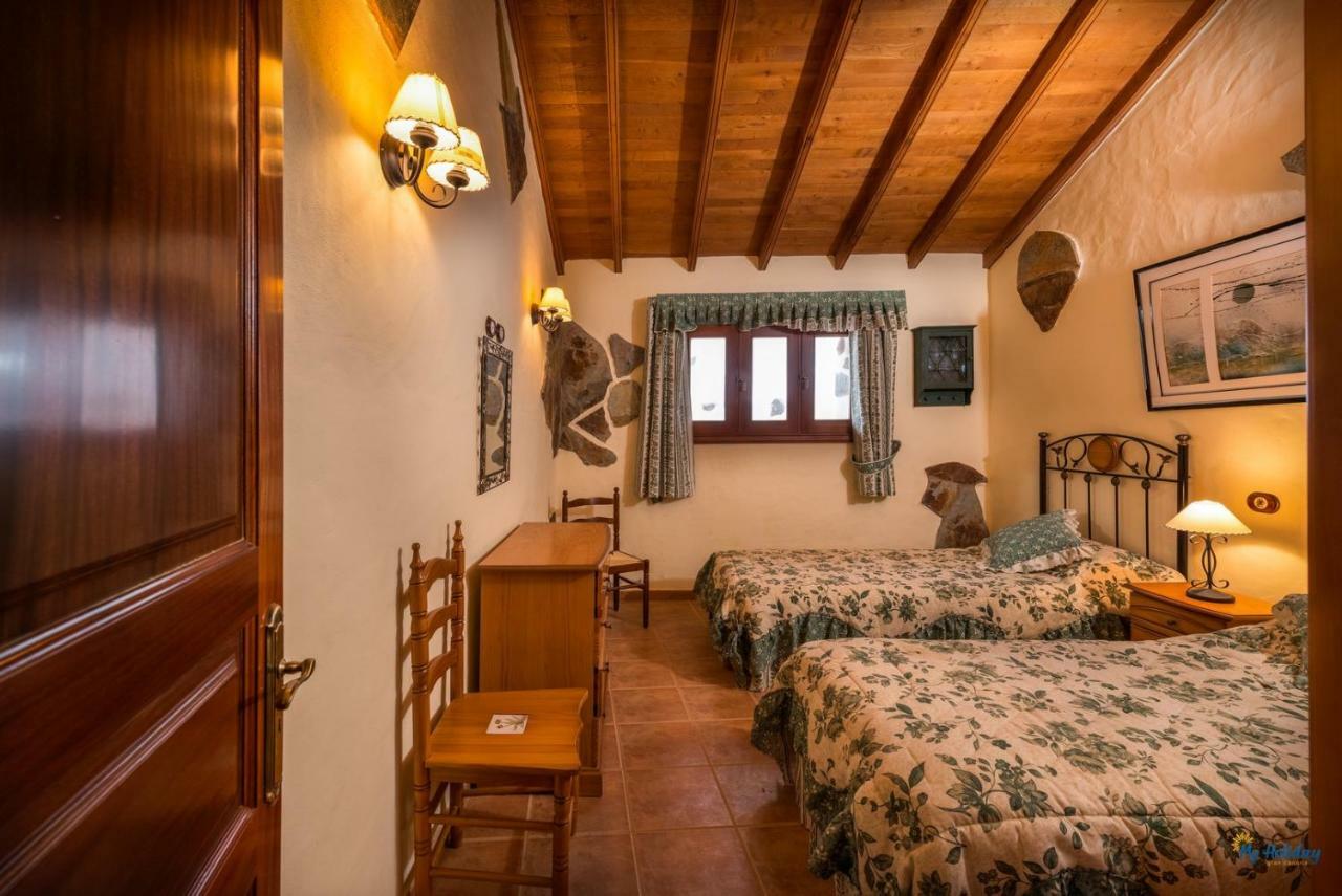 Artemi Carretera Ferienhaus *